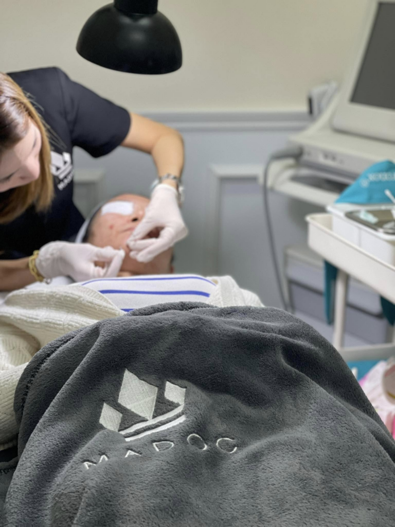 รีวิวคลินิกเสริมความงามศรีสะเกษที่ Madoc Clinic
